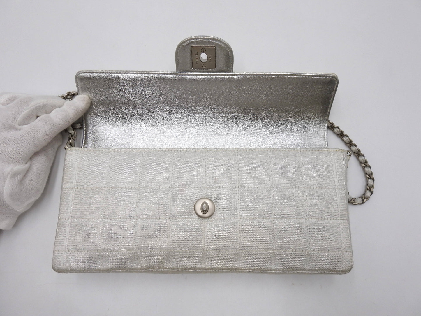 CHANEL New Travel Line Chocolate Bar Chain Shoulder Bag Silver A15316