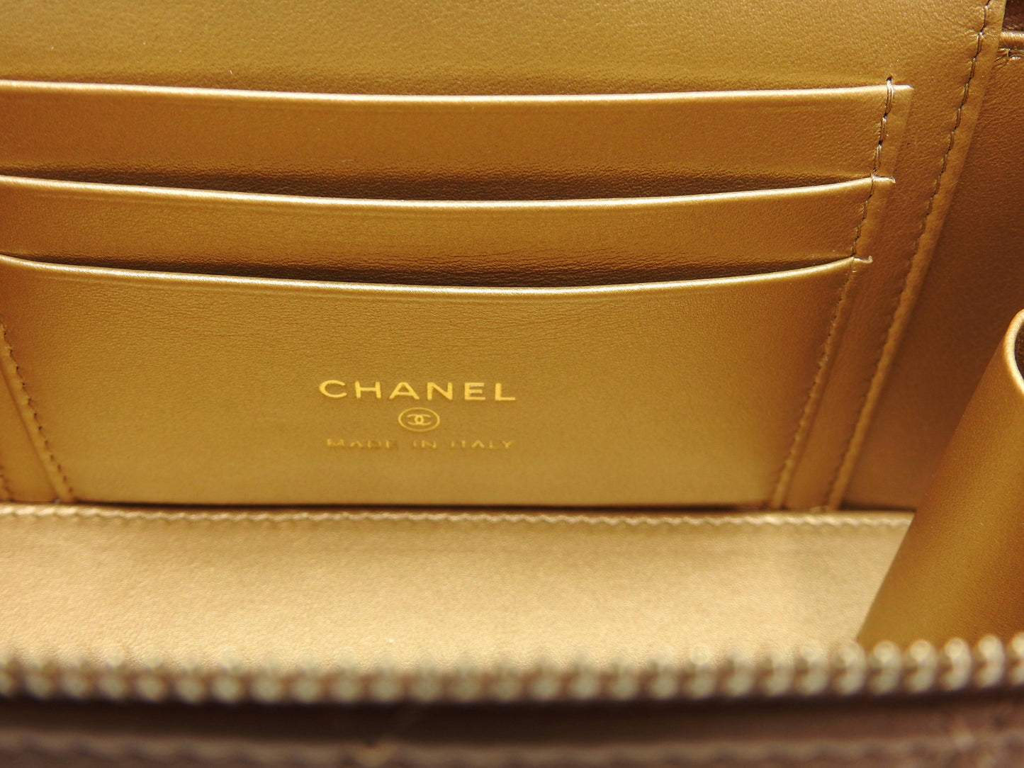 CHANEL Pearl Crush Vanity Case Chain Shoulder Bag Lambskin Beige Gold