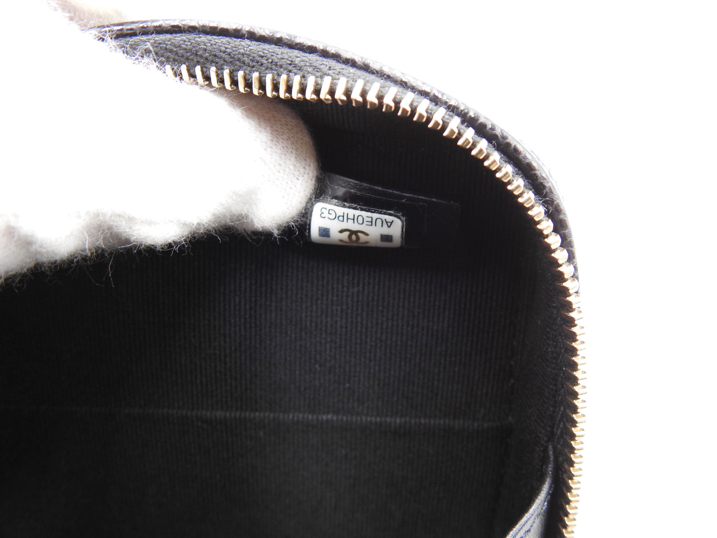 CHANEL CC Matelasse Chain Clutch Shoulder Bag Caviarskin Black Gold AP2852