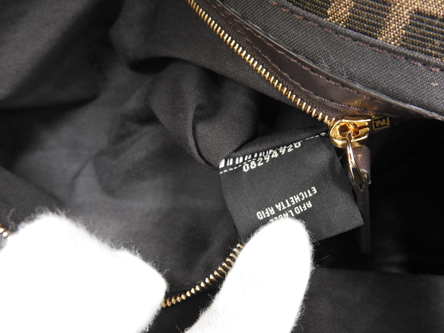 FENDI Multipocket Mamma Baguette Shoulder Hand Bag Zucca Khaki 8BR808