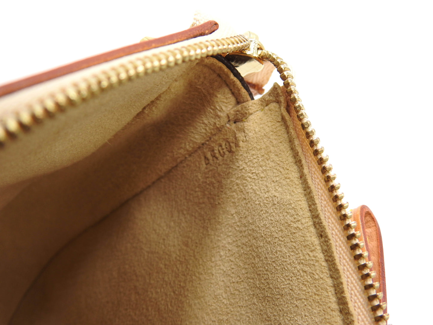 LOUIS VUITTON Monogram Cherry Blossom Pochette Accessories M92006