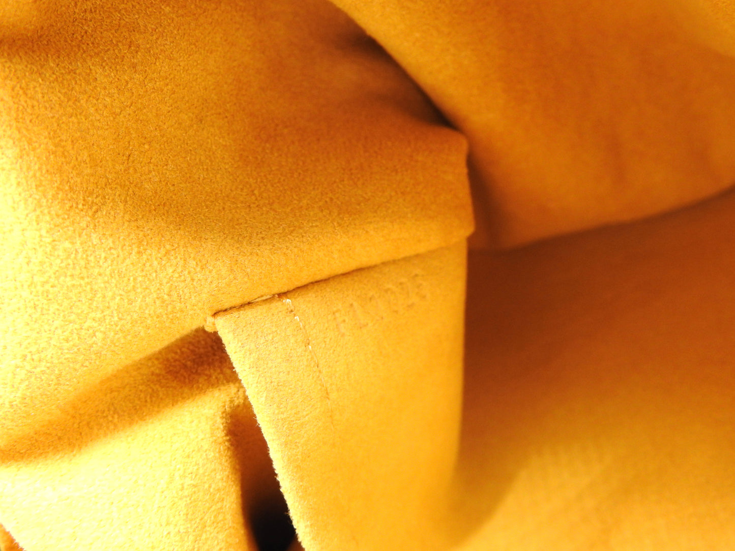 LOUIS VUITTON Baggy GM Monogram Denim Crossbody Shoulder Bag Blue M95048