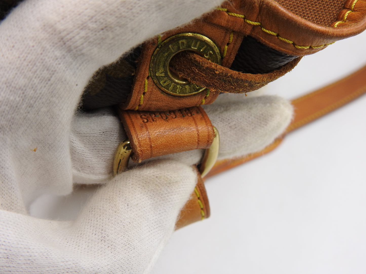 LOUIS VUITTON Noe Monogram Shoulder Bag Hand Bag M42224