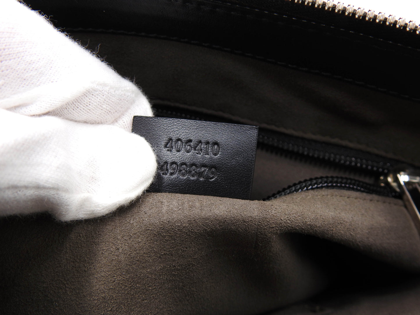 GUCCI Guccissima Crossbody Flat Messenger Shoulder Bag Leather Black 406410