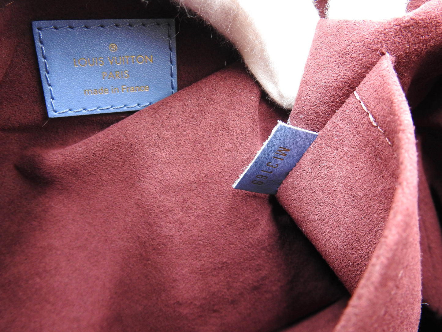 LOUIS VUITTON Monogram Iconic Mini Zipped Hobo Hand Shoulder Bag M55090