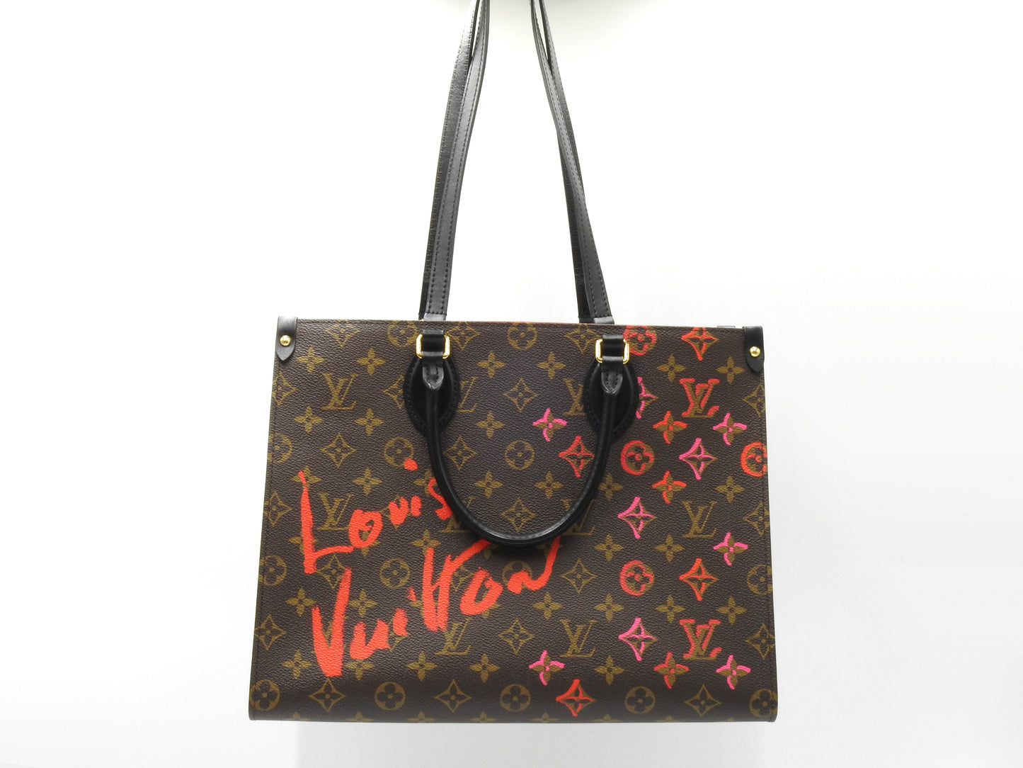 LOUIS VUITTON Fall In Love Monogram OnTheGO MM Shoulder Tote Bag M45888