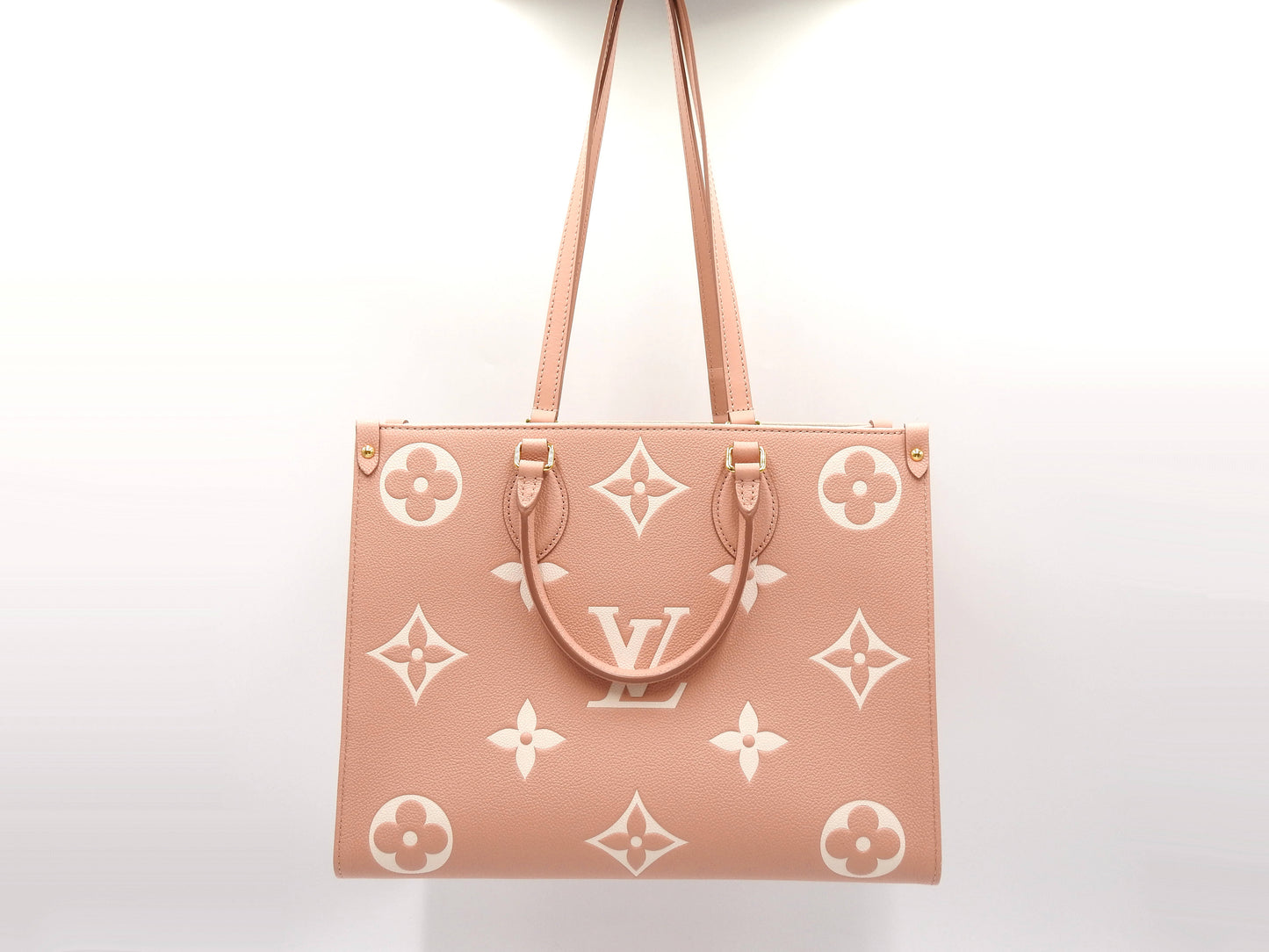 LOUIS VUITTON Monogram Empreinte Giant OnTheGO MM Shoulder Tote Bag M46286