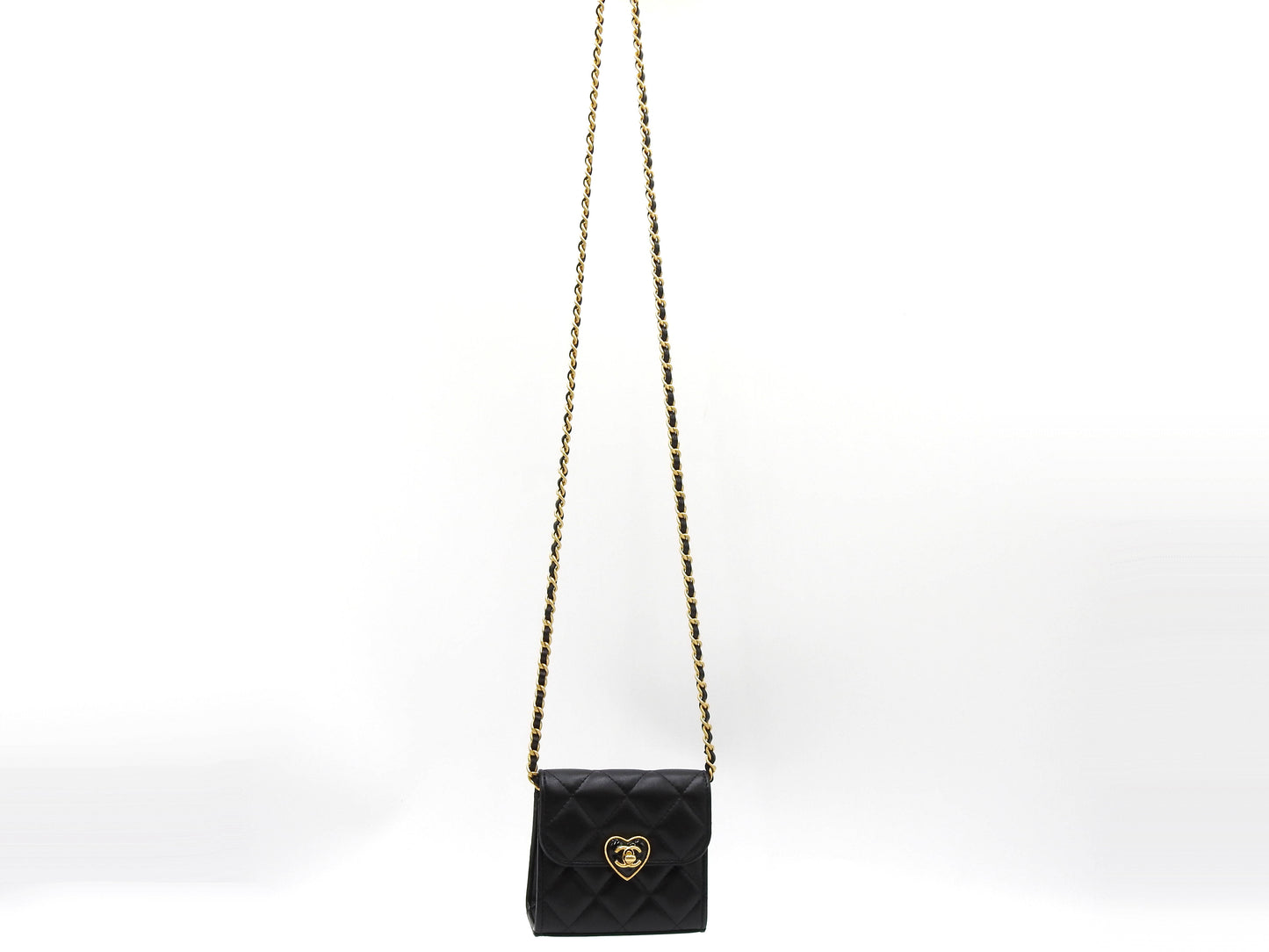 CHANEL CC Heart Matelasse Chain Clutch Shoulder Bag Lambskin Black AP3291