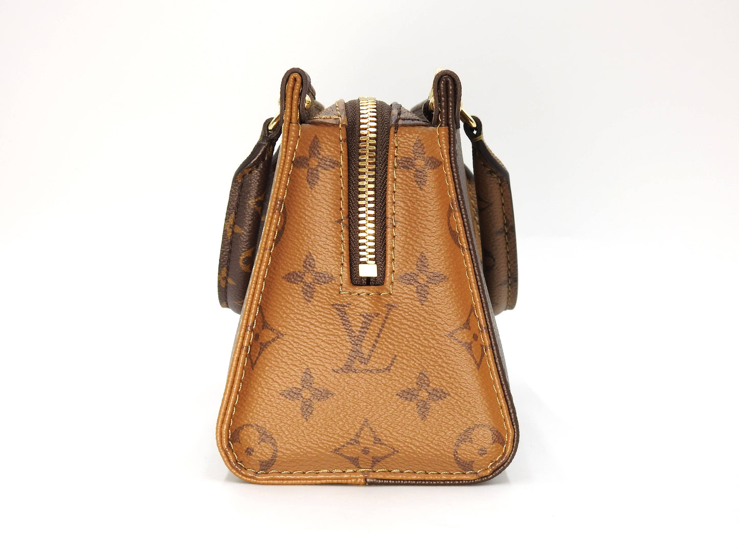 LOUIS VUITTON Monogram Giant Reverse OnTheGO East West Hand Bag M46653