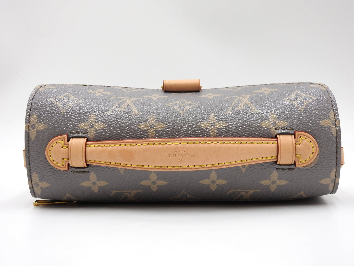 LOUIS VUITTON Monogram Pochette Metis EW Trianon Gray Shoulder Bag M12429