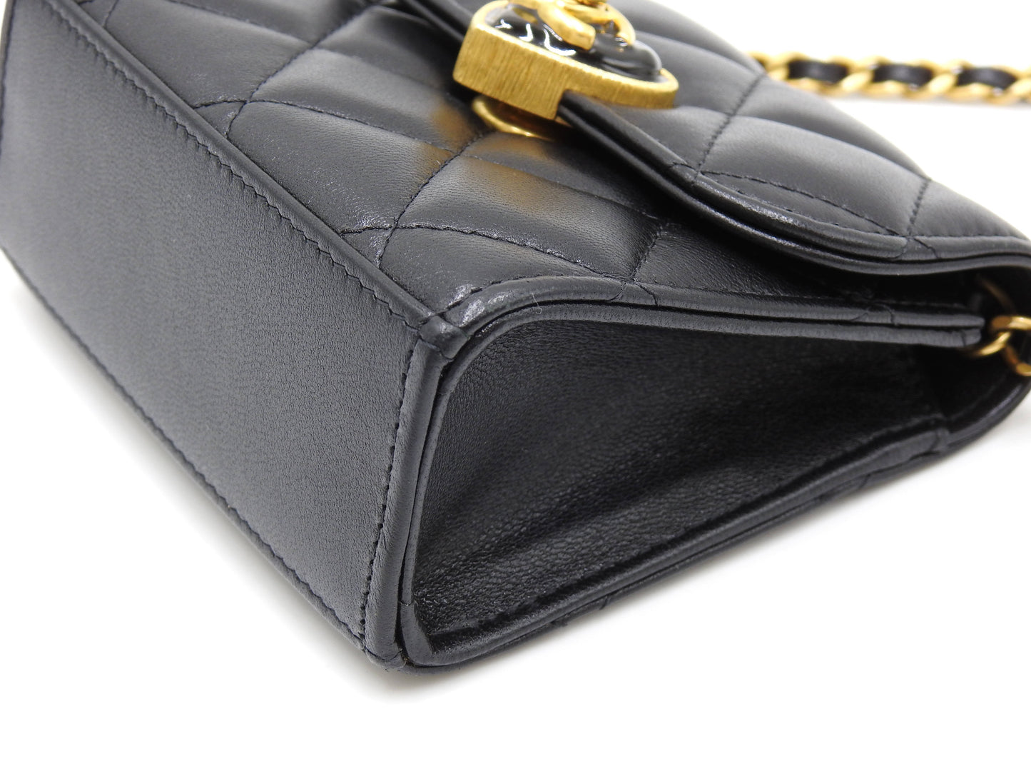 CHANEL CC Heart Matelasse Chain Clutch Shoulder Bag Lambskin Black AP3291