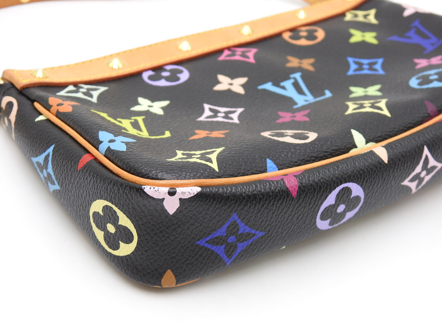 LOUIS VUITTON Pochette Accessories Pouch Monogram Multicolor Black M92648