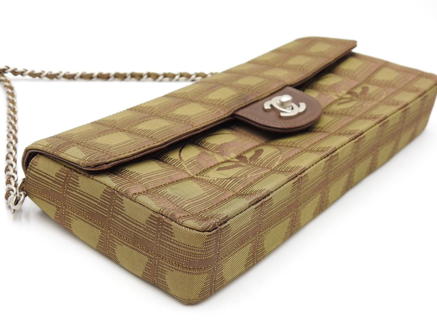 CHANEL New Travel Line Chocolate Bar Chain Shoulder Bag Khaki A15316