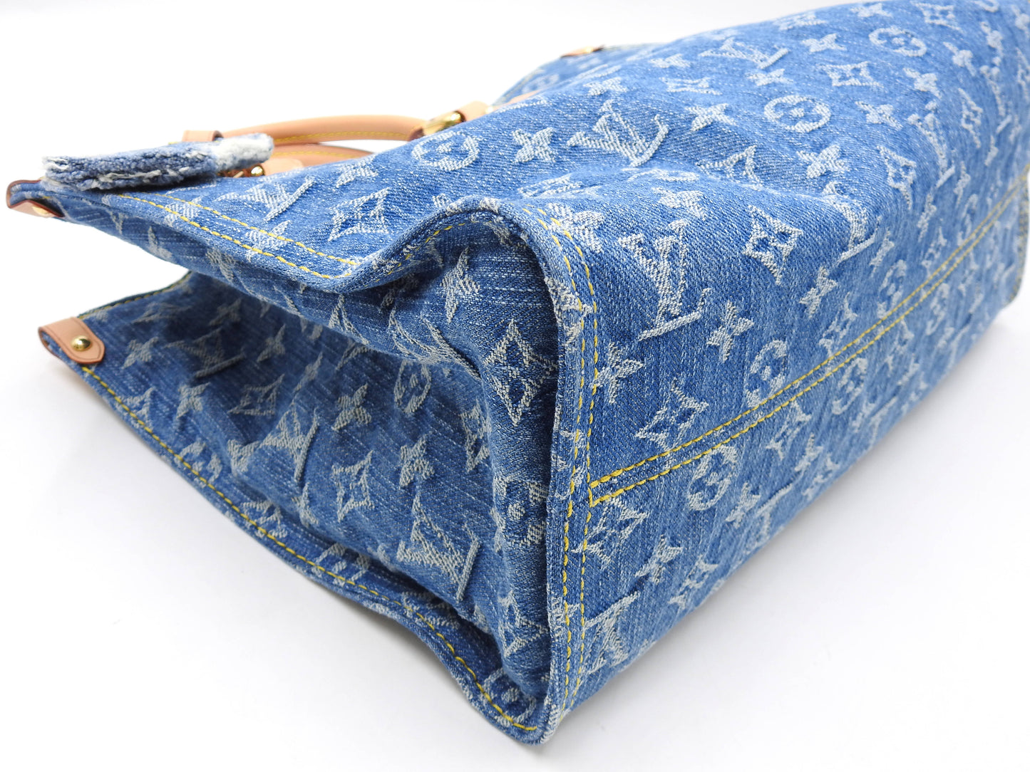 LOUIS VUITTON LV Remix Monogram Denim OnTheGo MM Shoulder Tote Bag M46871
