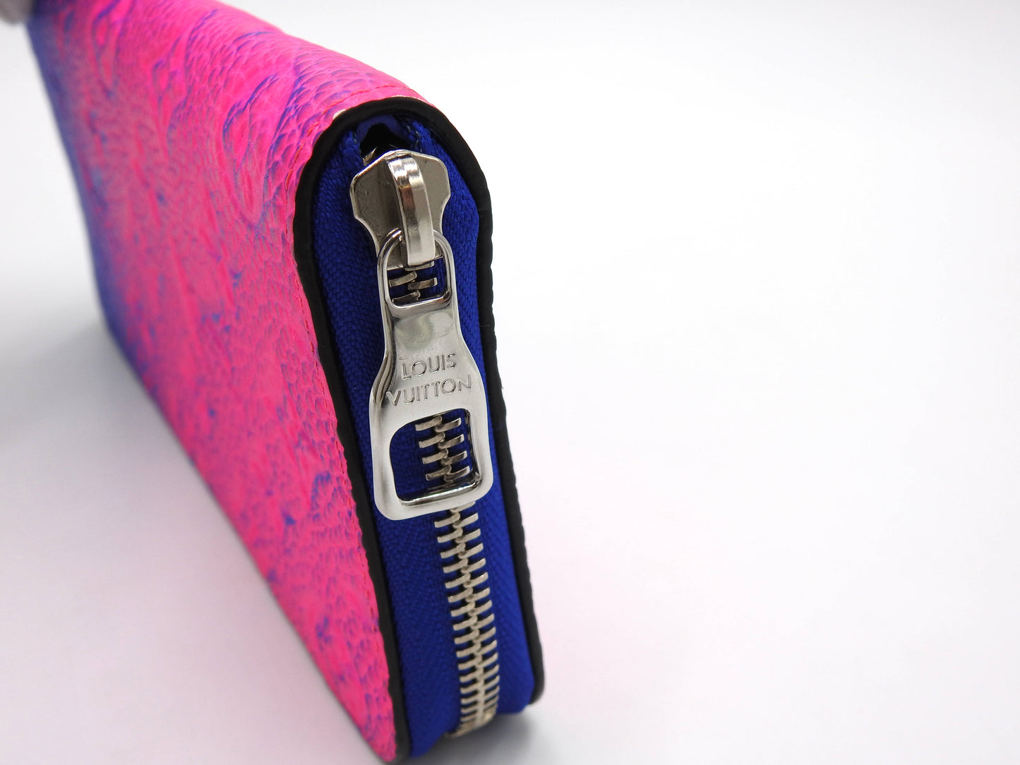 LOUIS VUITTON Monogram Illusion Zippy Wallet Vertical NM Blue Rose M81243