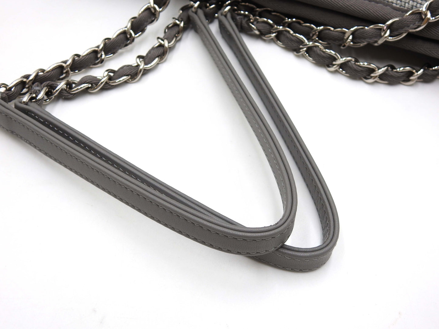 CHANEL Deauville MM Tote Bag Shoulder Bag Straw Canvas Gray Silver A67001