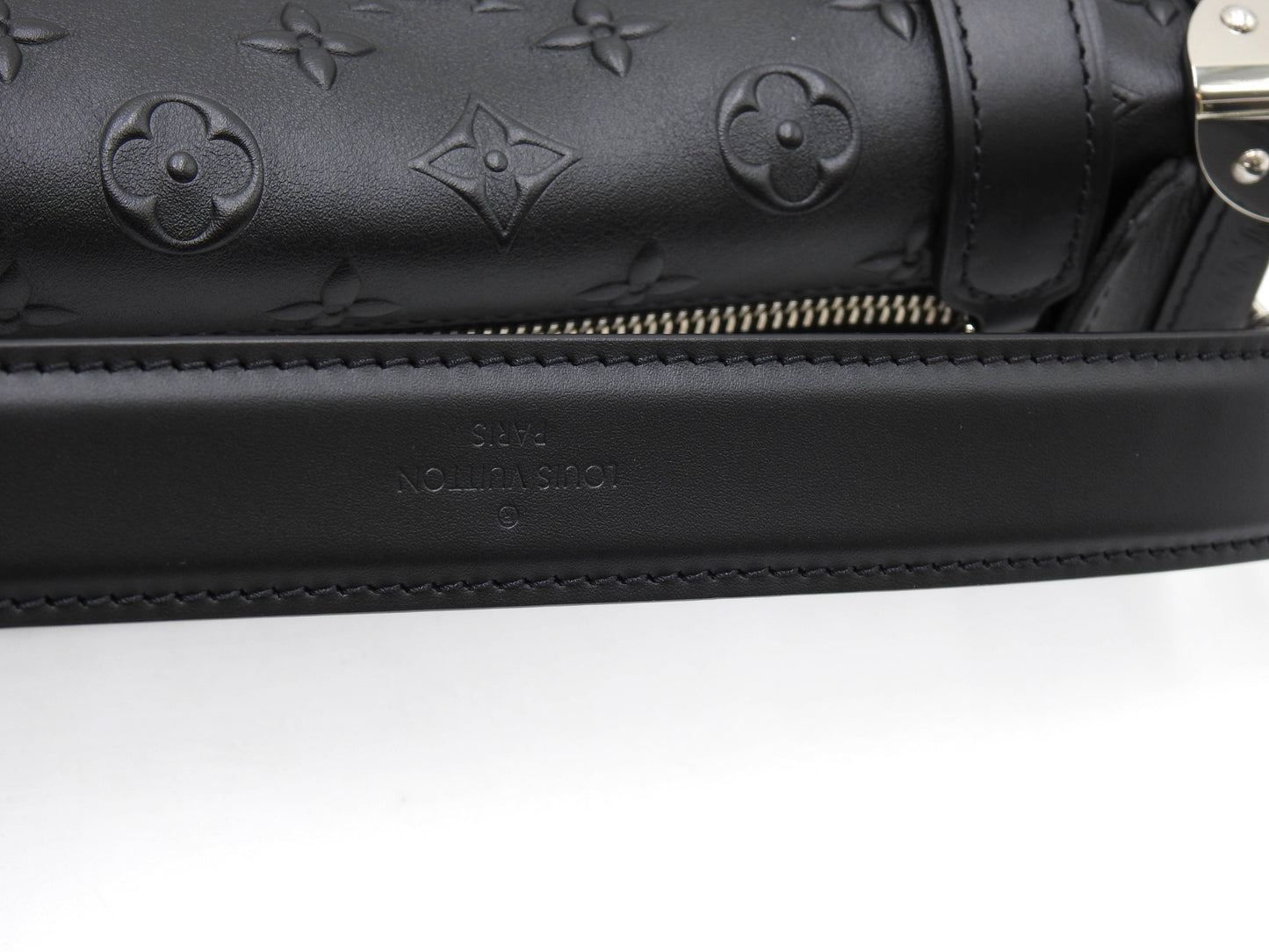 LOUIS VUITTON Monogram Seal Side Trunk 2way Shoulder Hand Bag Black M21709