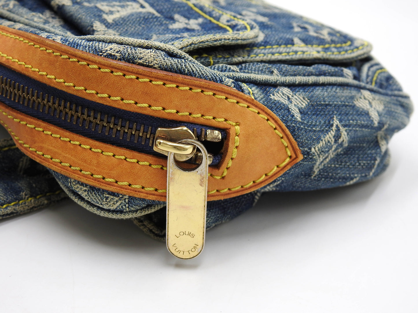 LOUIS VUITTON Monogram Denim Bum Bag Belt Bag Shoulder Bag Blue M95347
