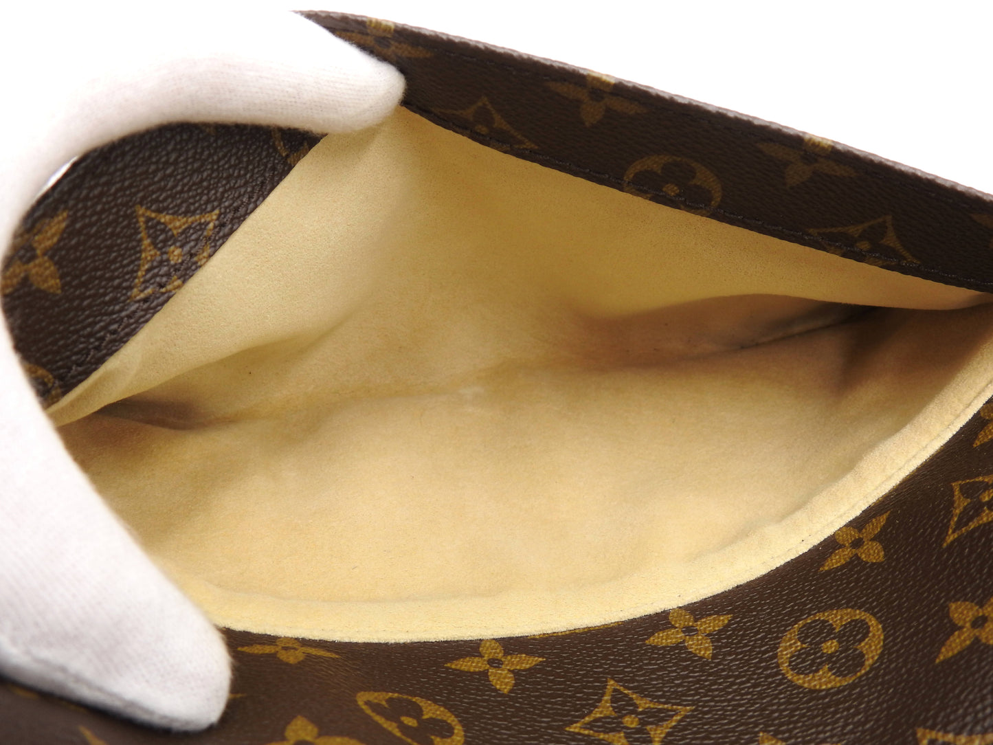 LOUIS VUITTON Beverly MM Shoulder Bag Monogram M40121