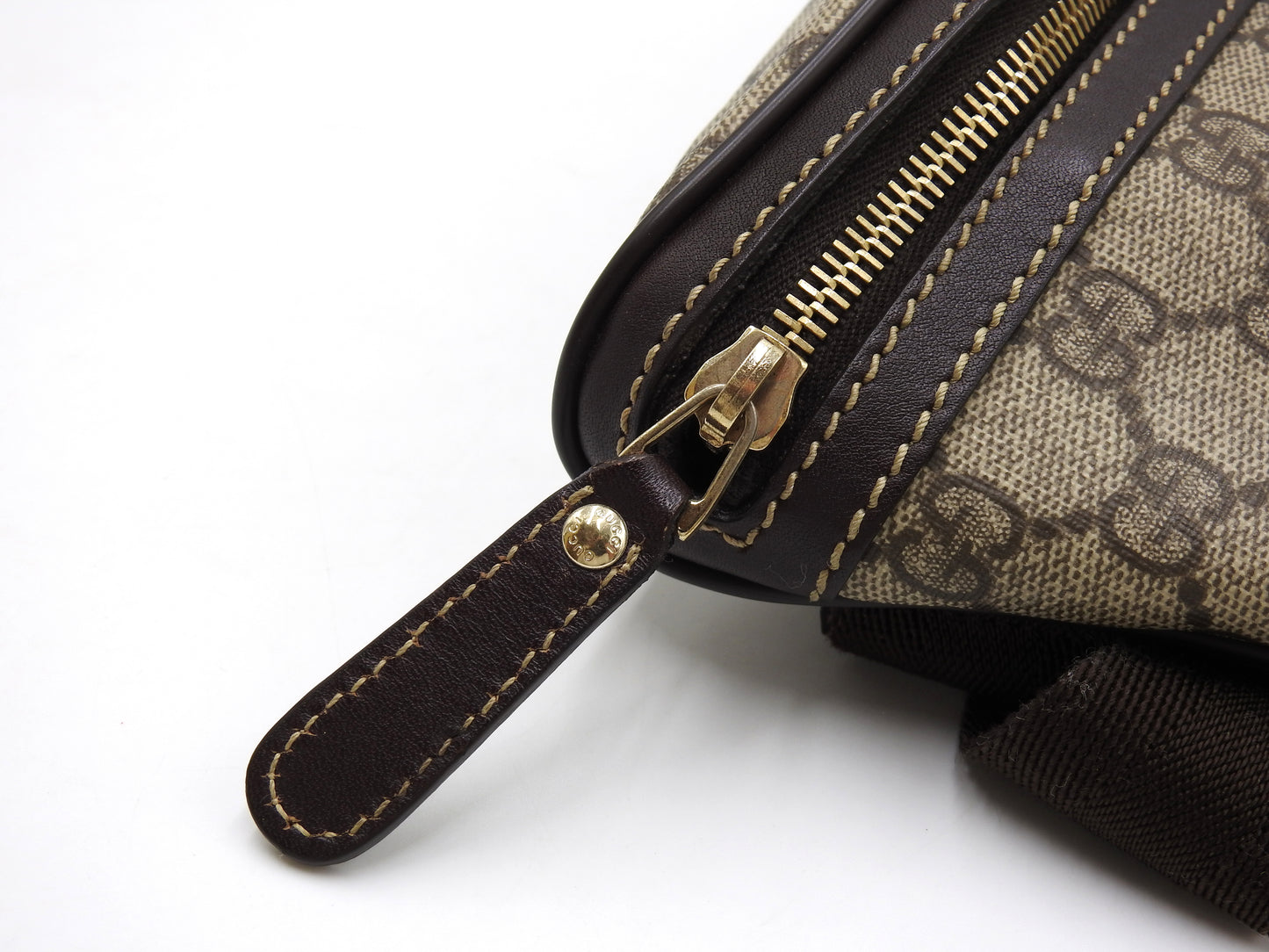 GUCCI GG Supreme Waist Body Belt Bag PVC Leather Beige Brown Gold 23326