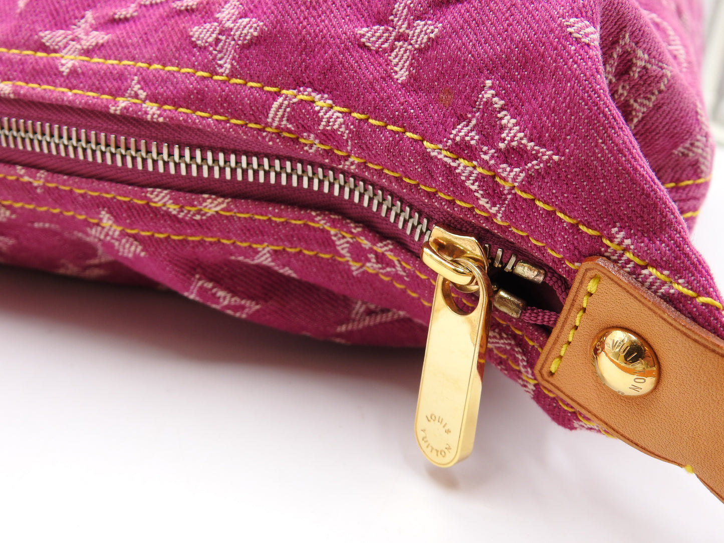 LOUIS VUITTON Baggy GM Monogram Denim Shoulder Bag Fuchsia Pink M95210