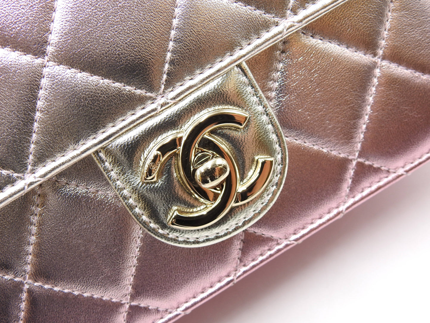 CHANEL Mini Flap Chain Shoulder Bag Lambskin Metallic Silver Pink AS3002