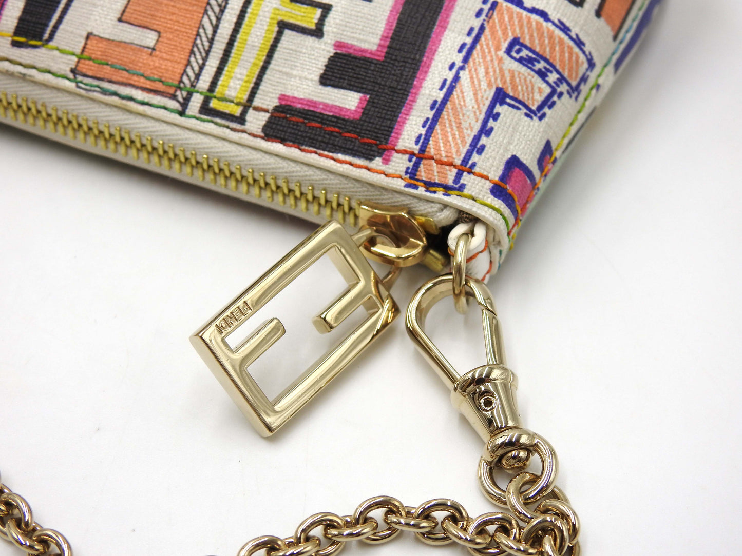 FENDI Zucca Chain Bag Pochette Accessories Cosmetic Pouch White 8BR592