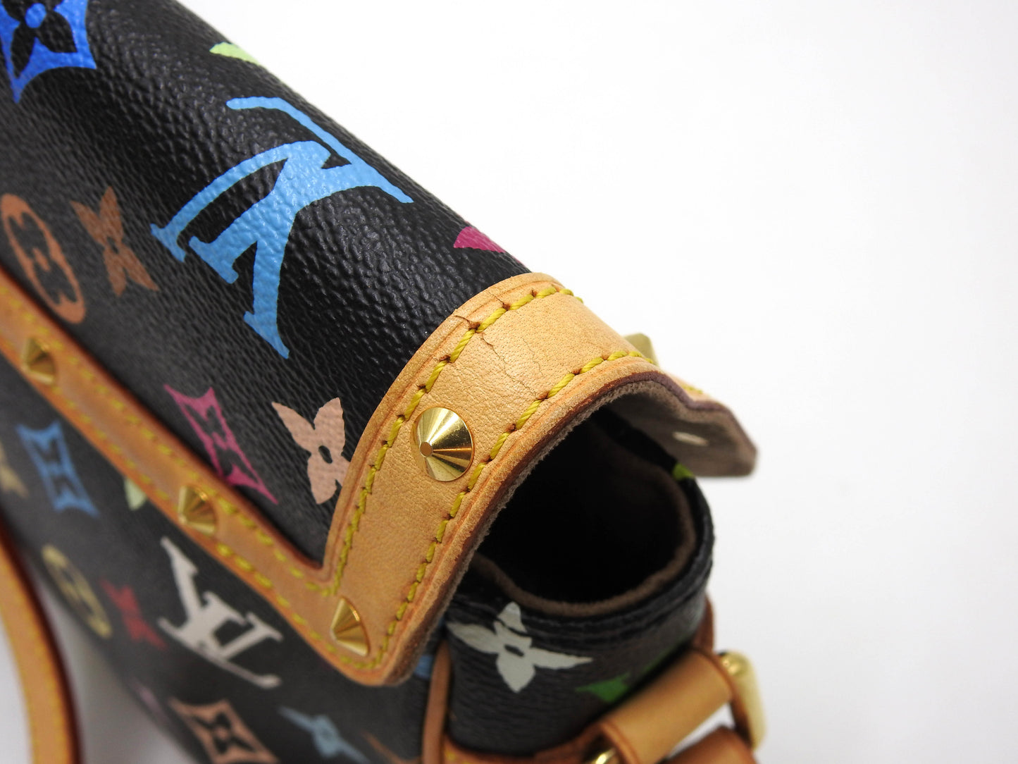 LOUIS VUITTON Sologne Shoulder Bag Monogram Multicolor Black M92639