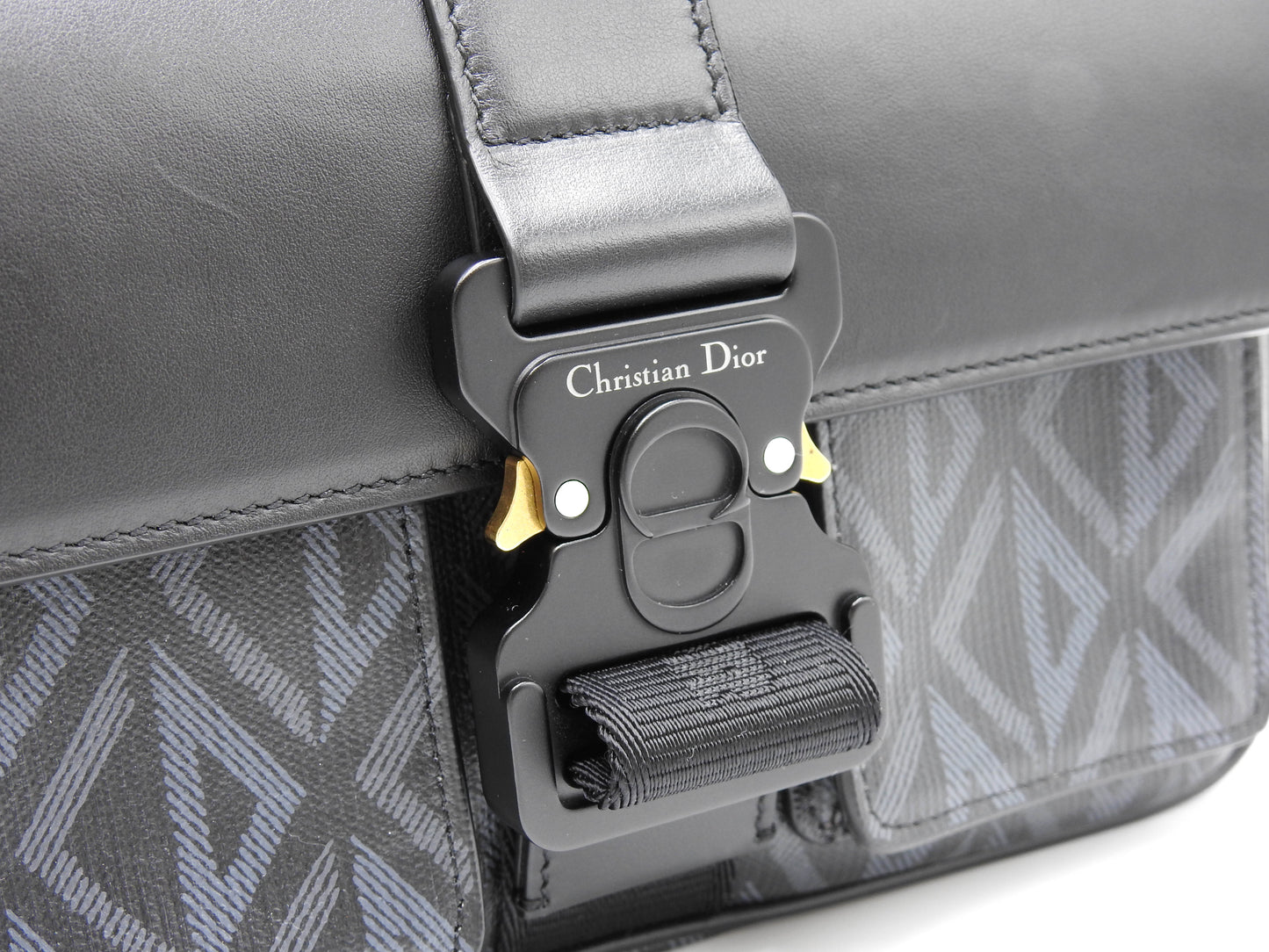 Christian Dior HIT THE ROAD CD Diamond Shoulder Bag PVC Leather Black