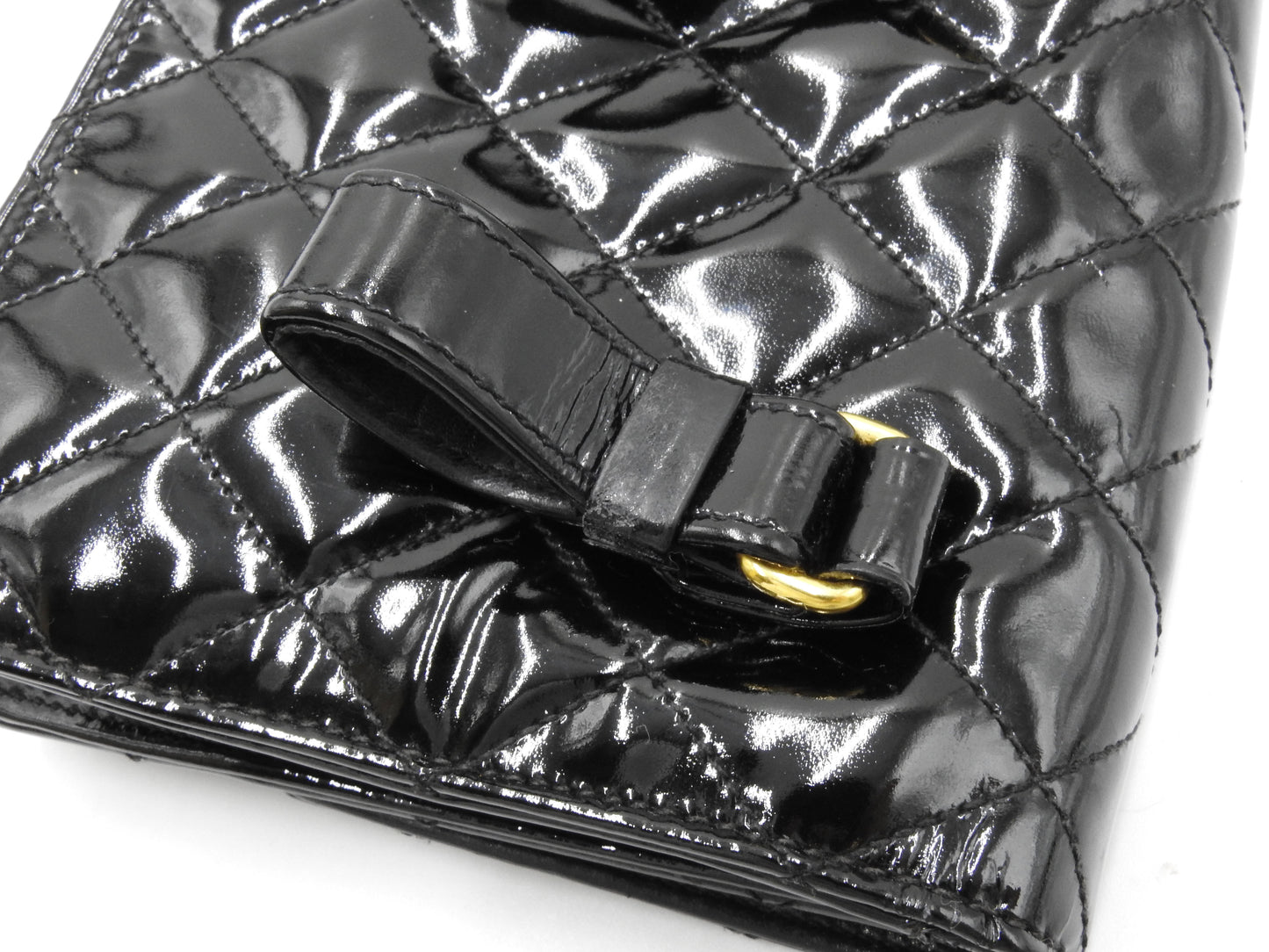 CHANEL CC Matelasse Mini Waist Belt Bag Enamel Patent Leather Black Gold