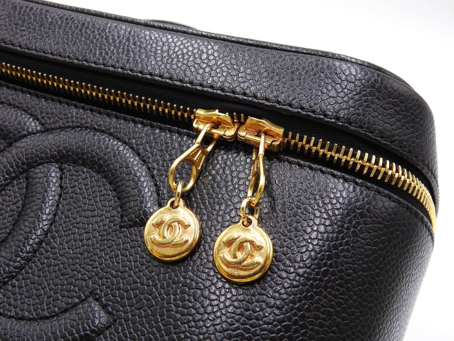 CHANEL CC Vanity Bag Cosmetic Pouch Caviarskin Leather Black Gold A08090