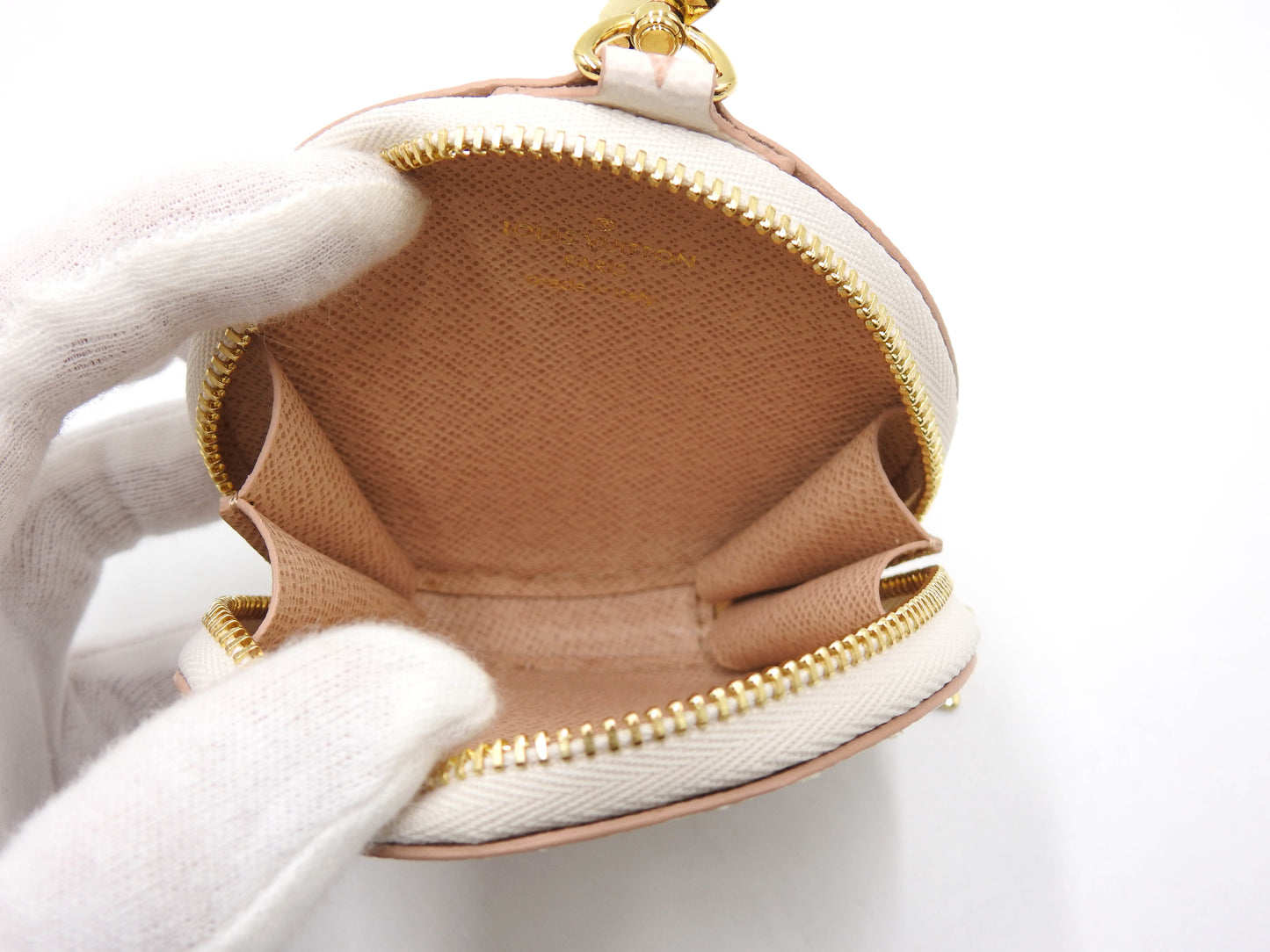 LOUIS VUITTON Monogram Dune Onthego PM Tote Shoulder Bag Ivory M24533
