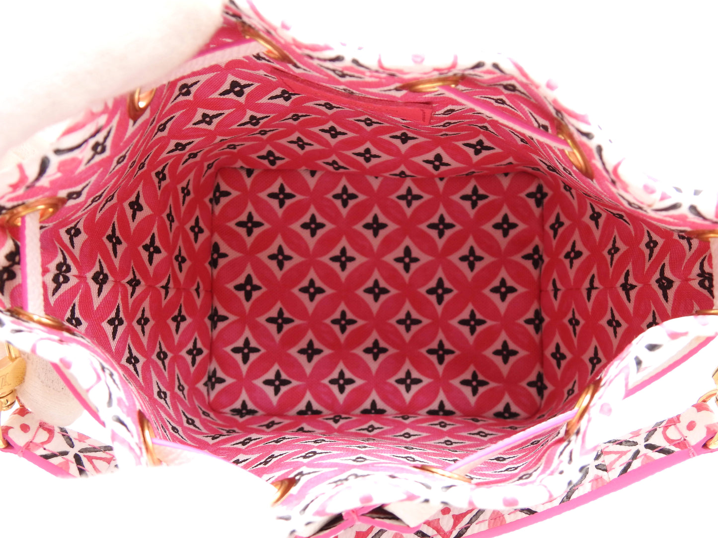 LOUIS VUITTON By The Pool Monogram Giant Nano Noe 2way Shoulder Bag M82386