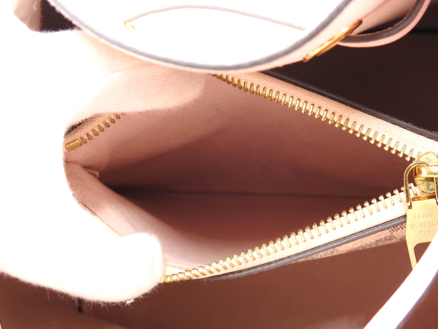 LOUIS VUITTON Damier Azur NeoNoe Shoulder Bag Canvas Rose Pink N40152