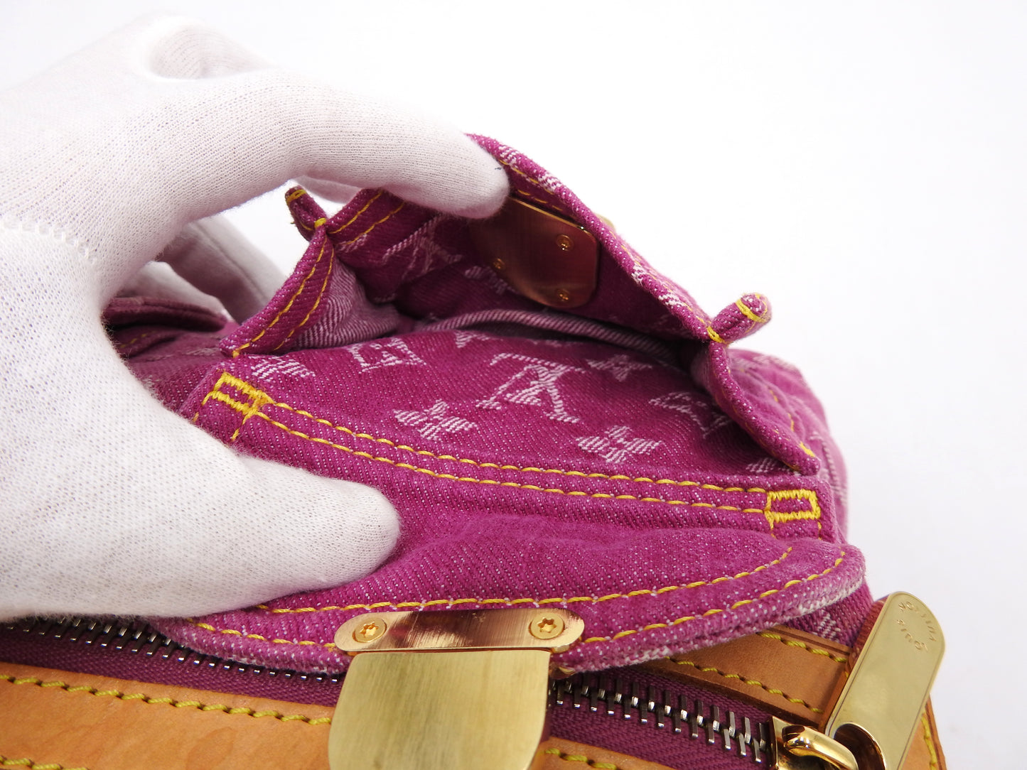 LOUIS VUITTON Baggy PM Monogram Denim Shoulder Bag Fuchsia Pink M95210