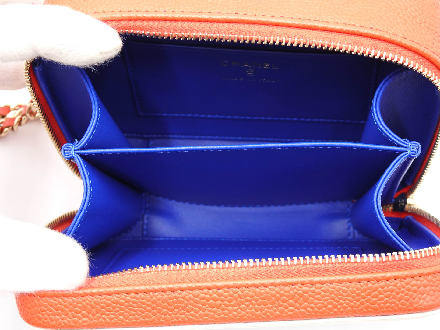 CHANEL CC Filigree Matelasse Chain Shoulder Vanity Bag Caviarskin Blue Red