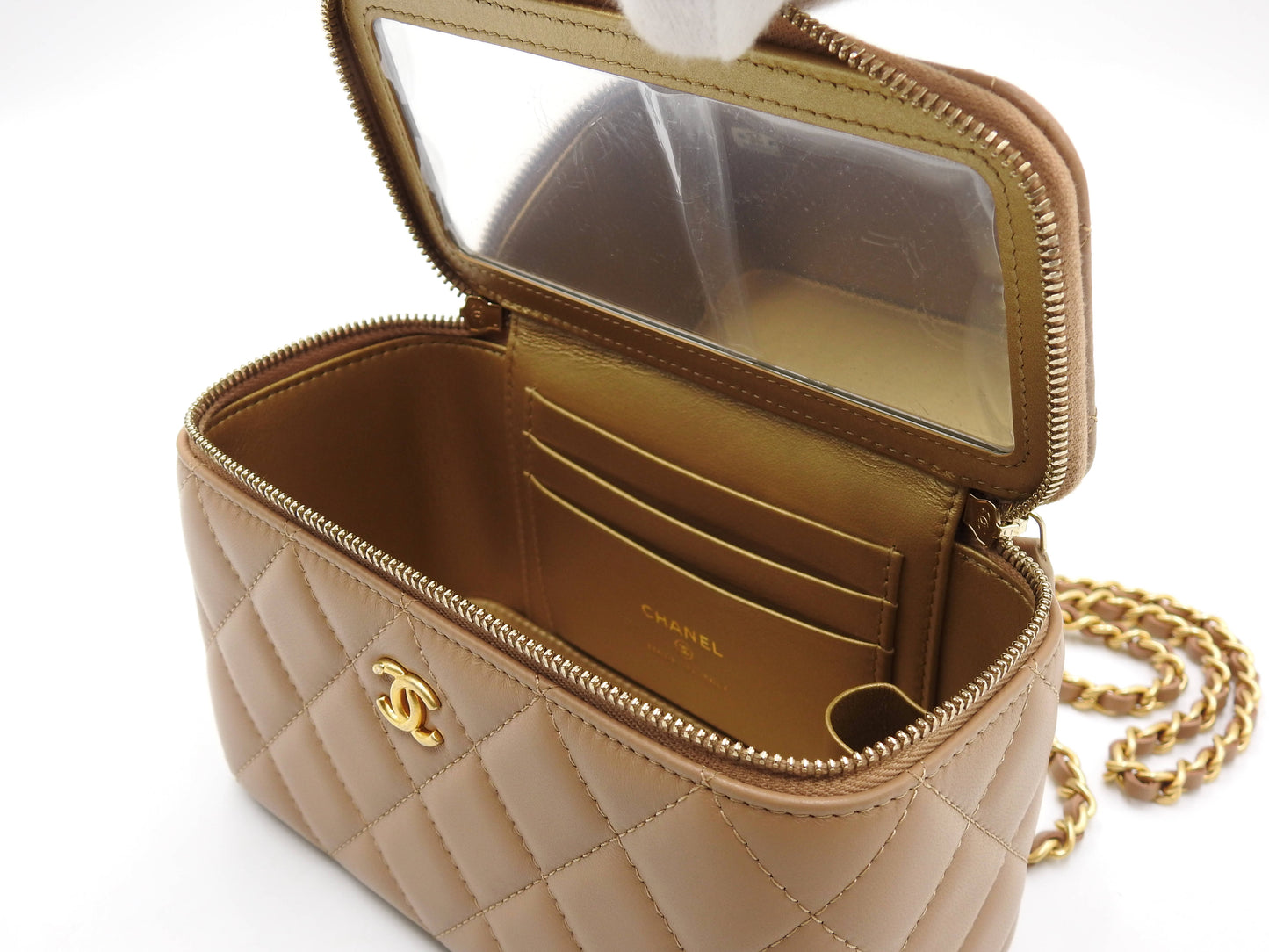 CHANEL Pearl Crush Vanity Case Chain Shoulder Bag Lambskin Beige Gold