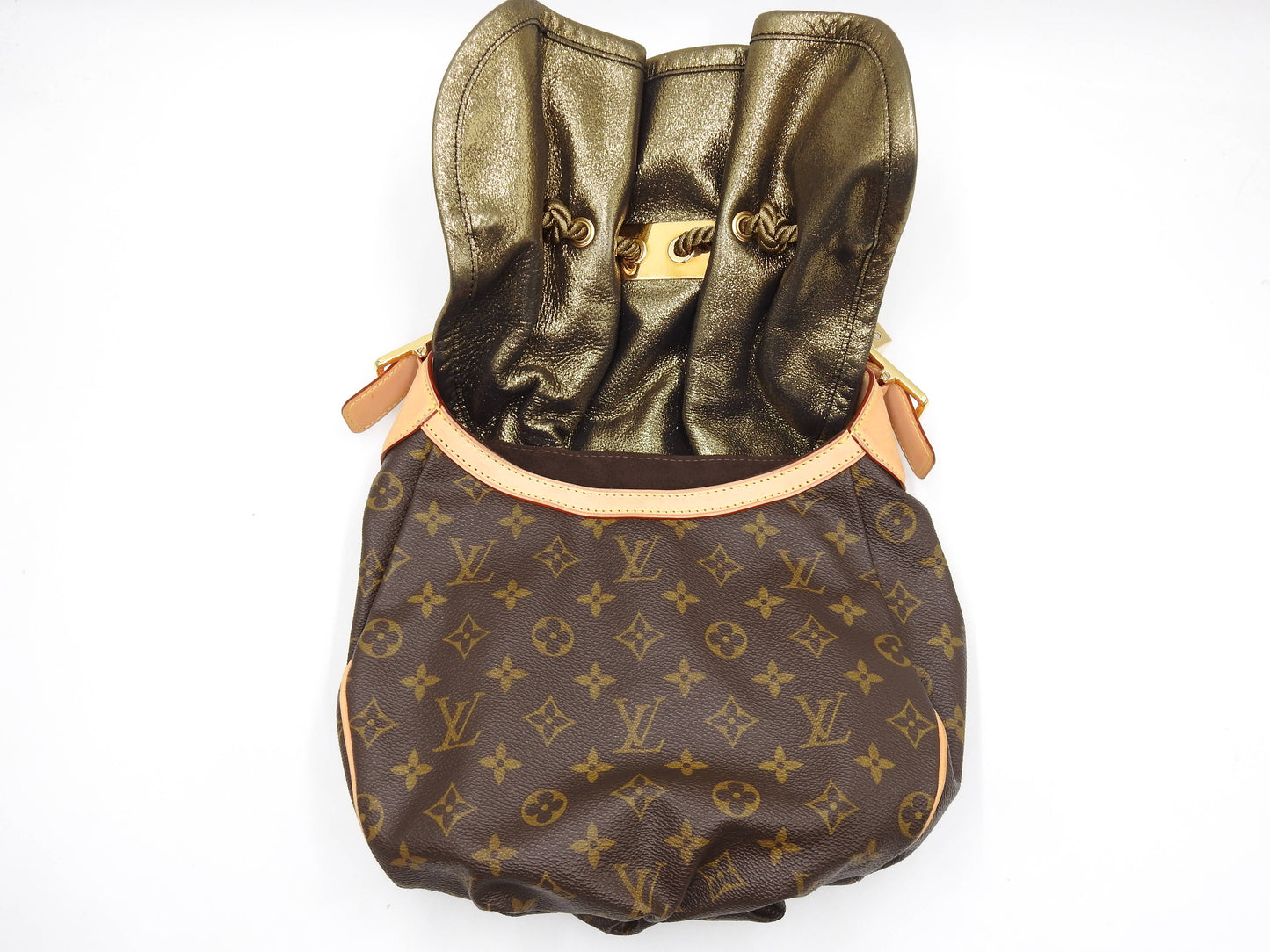 LOUIS VUITTON Kalahari PM Monogram Shoulder Bag M97016