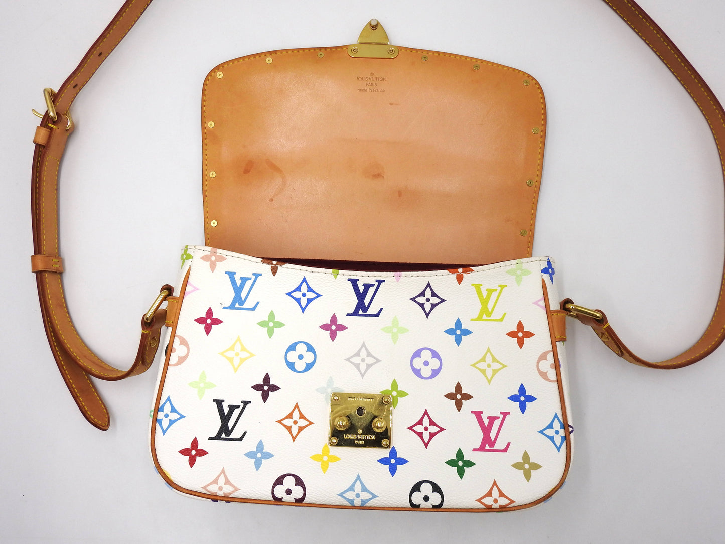 LOUIS VUITTON Sologne Shoulder Bag Monogram Multicolor Bron White M92661