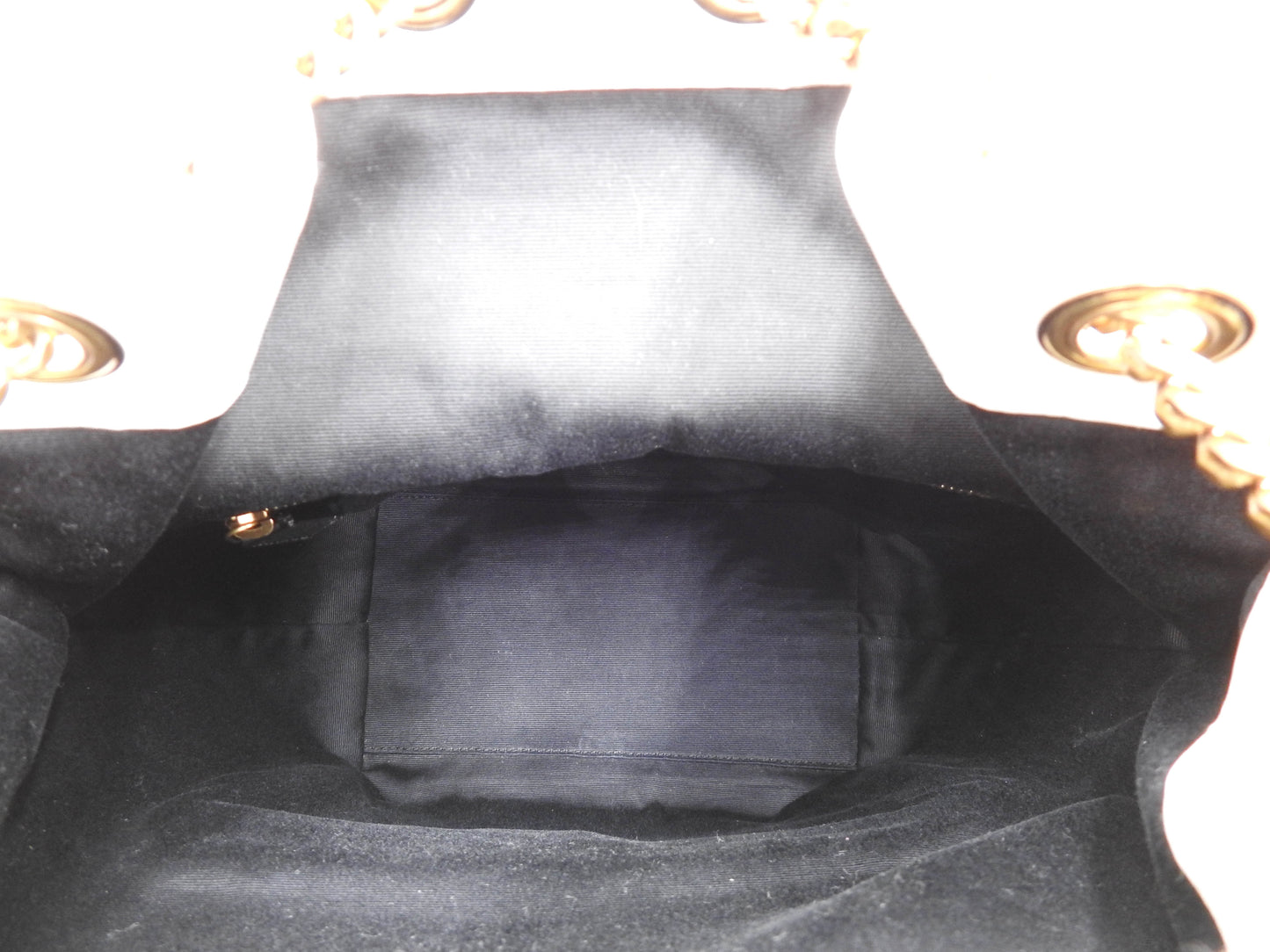 SAINT LAURENT PARIS Joe Chain Backpack Bag Lambskin Leather White 672609