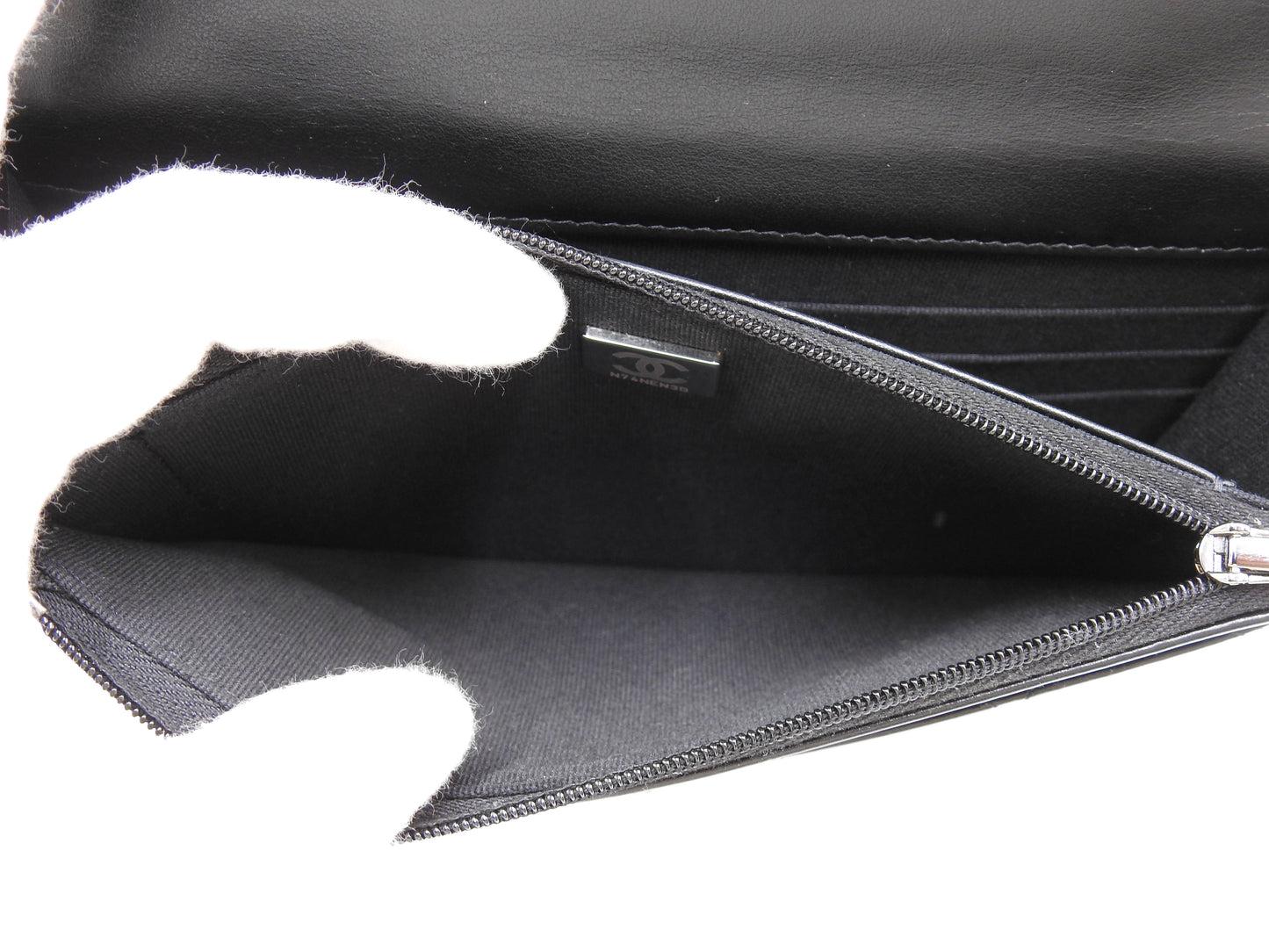 CHANEL CC Matelasse Wallet On Chain Shoulder Bag Crumple Calfskin AP3645