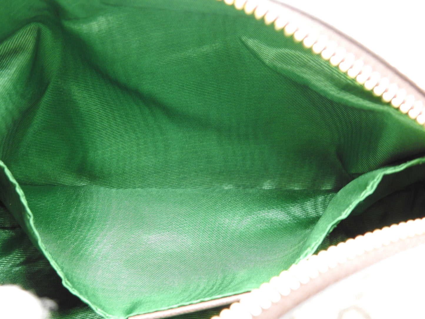 GUCCI GG Supreme Cosmetic Pouch PVC Leather Beige Brown Green 548393