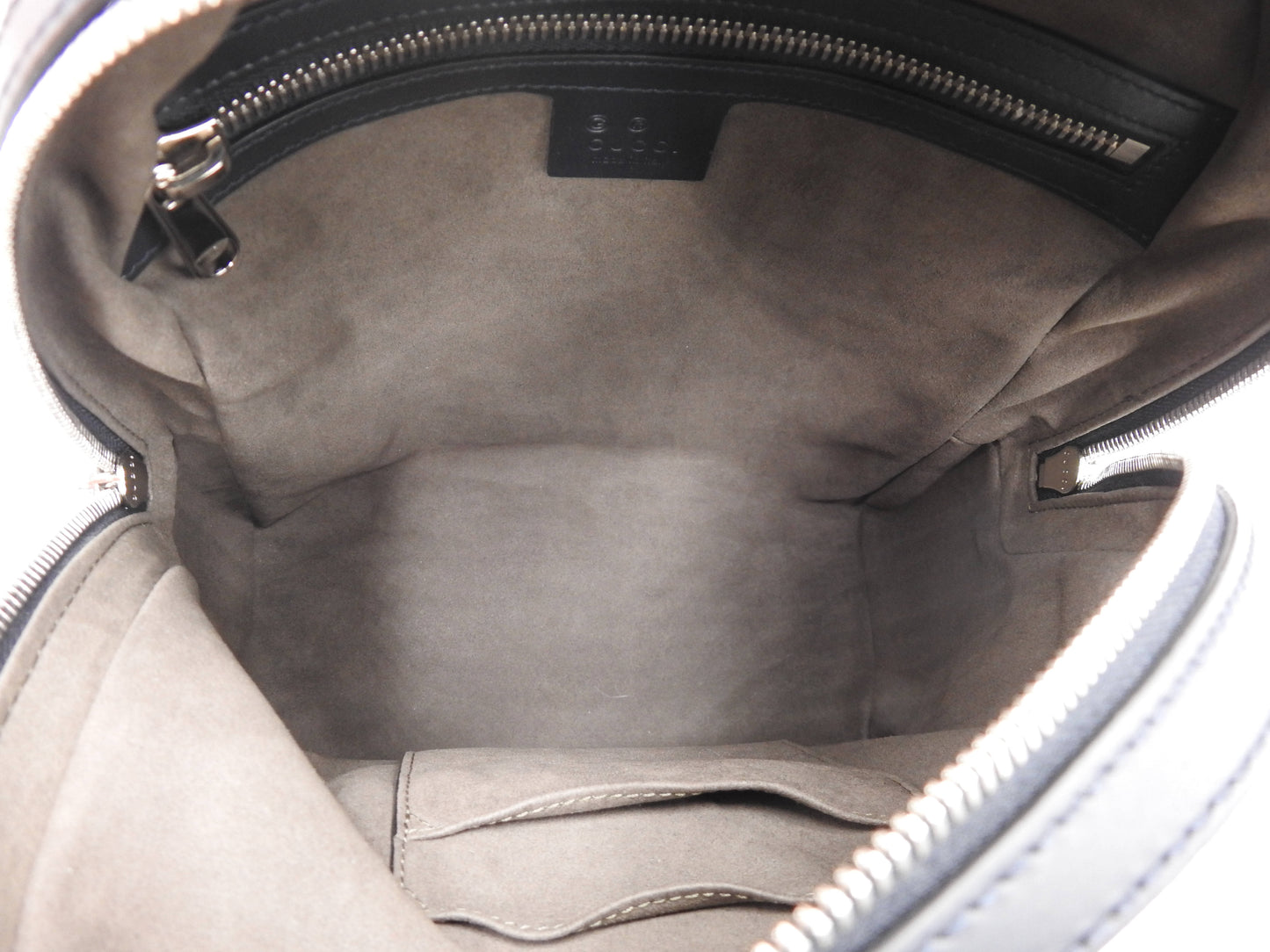 Gucci GG Blooms Supreme Backpack Bag PVC Leather Blue Beige 546327 Outlet