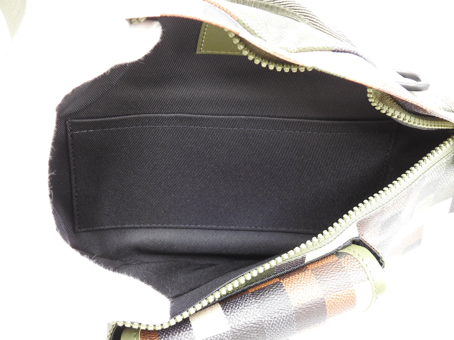 LOUIS VUITTON Damoflage Motion Bumbag Waist Belt Bag Green M24446