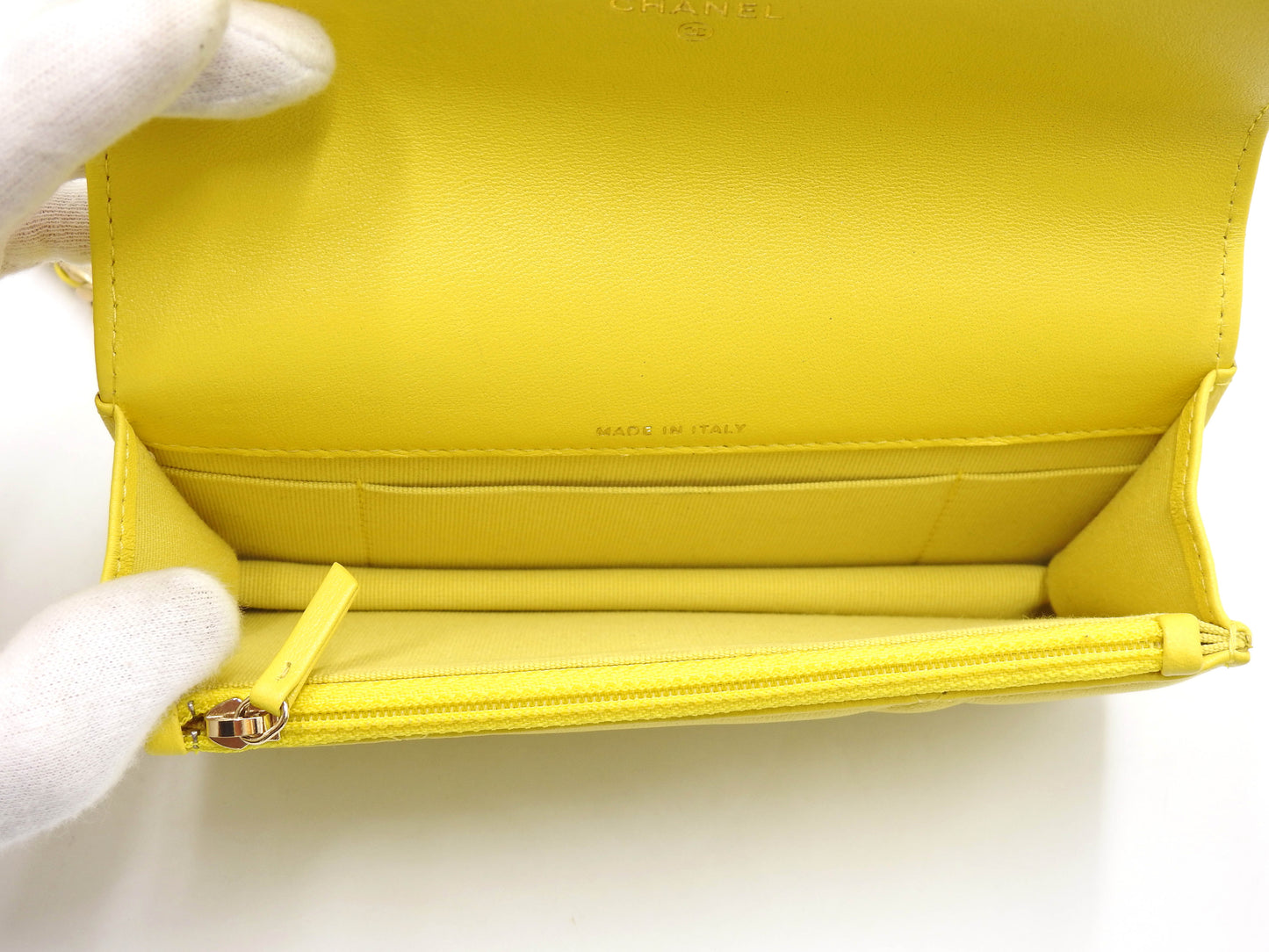 CHANEL 19 CC Matelasse Phone Holder Chain Shoulder Bag Lambskin Yellow