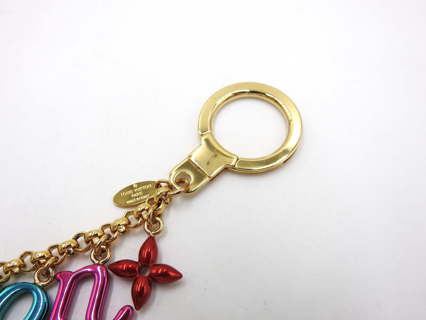 LOUIS VUITTON New Wave Chain Bag Charm Gold Multicolor M63748