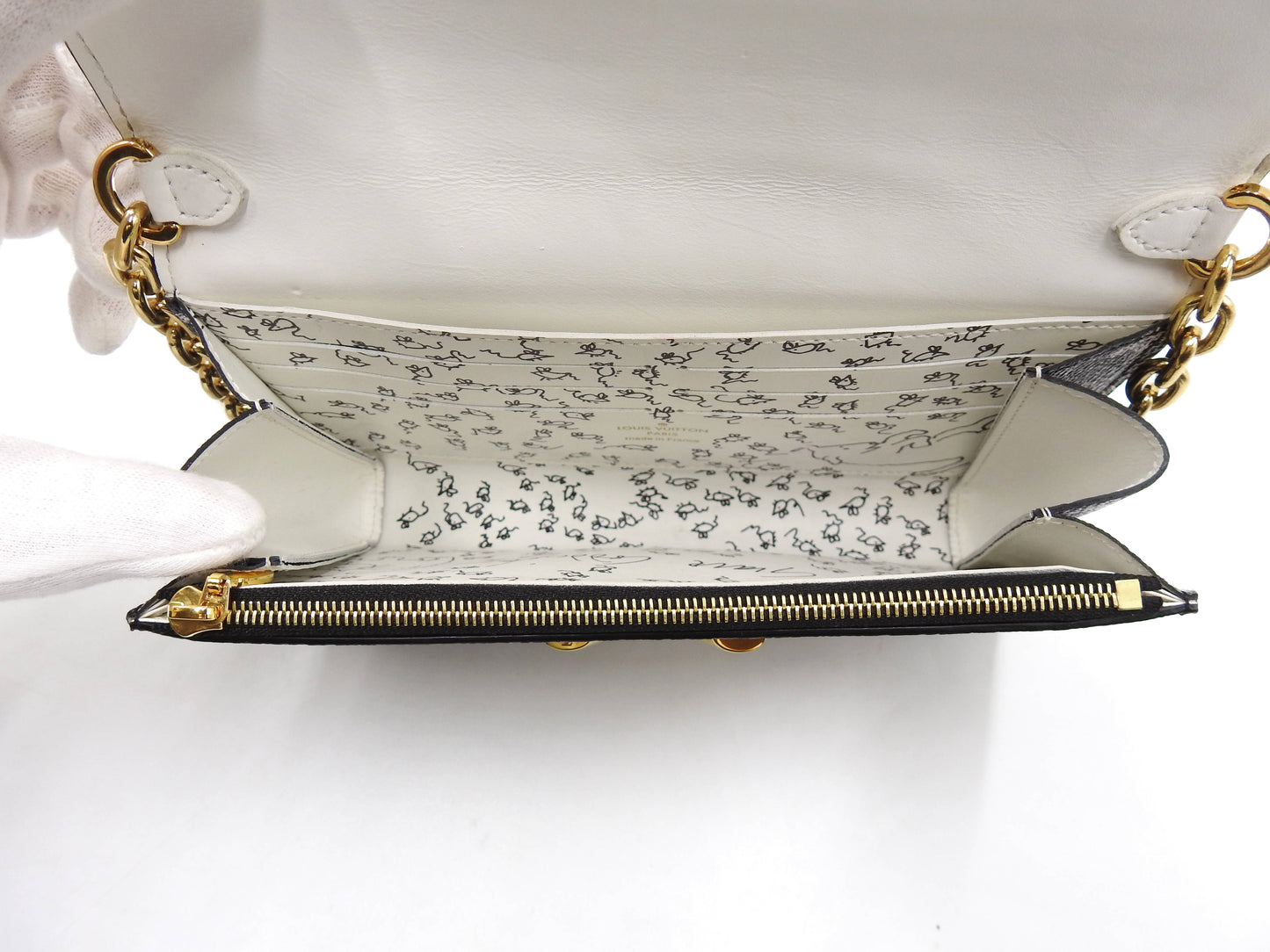 LOUIS VUITTON Monogram Catogram Portefeuil Twist Chain Wallet Bag M63888