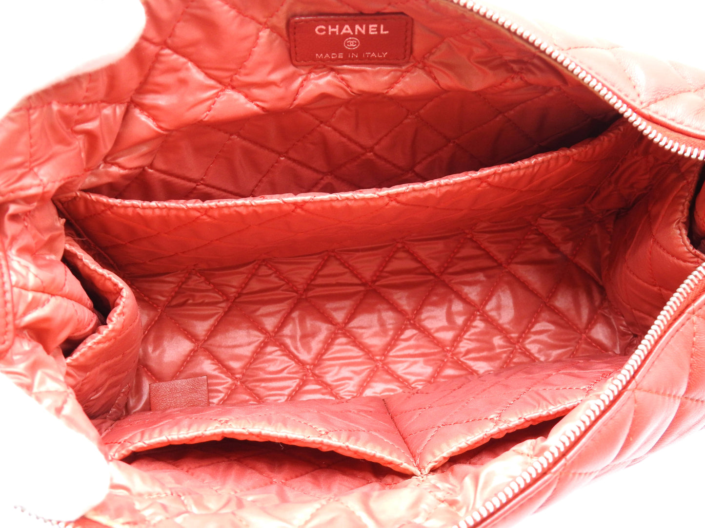 CHANEL CC Matelasse Hobo Shoulder Hand Bag Lambskin Red A69264