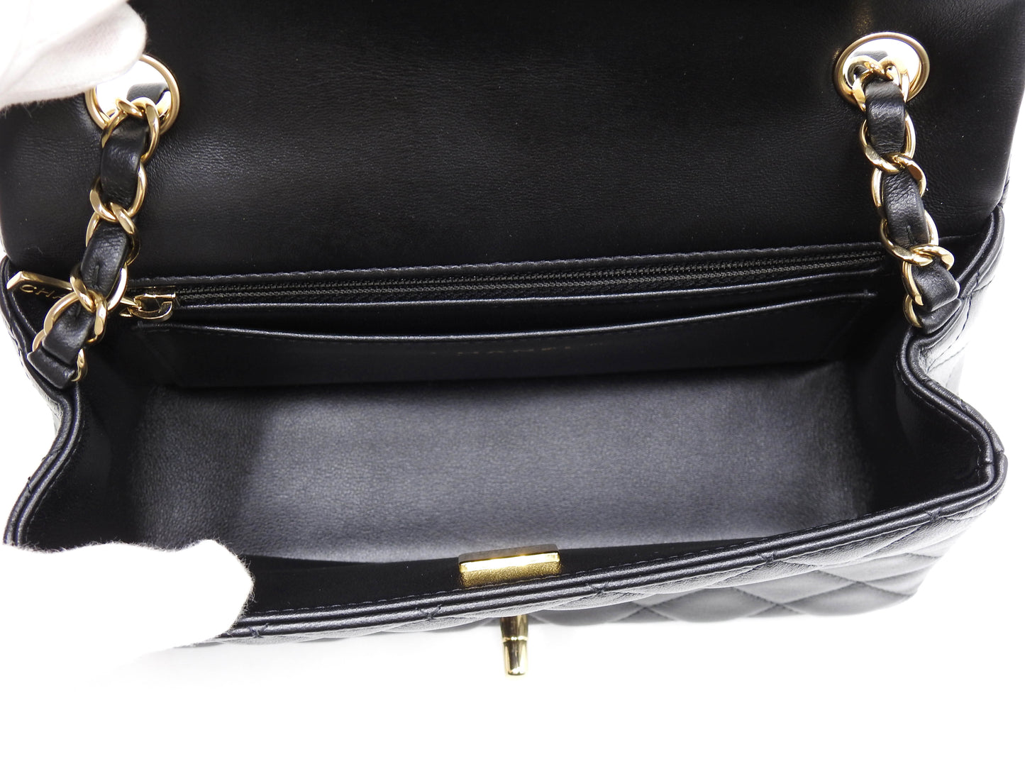 CHANEL CC Mini Matelasse 20 Flap Chain Shoulder Bag Lambskin Black A69900
