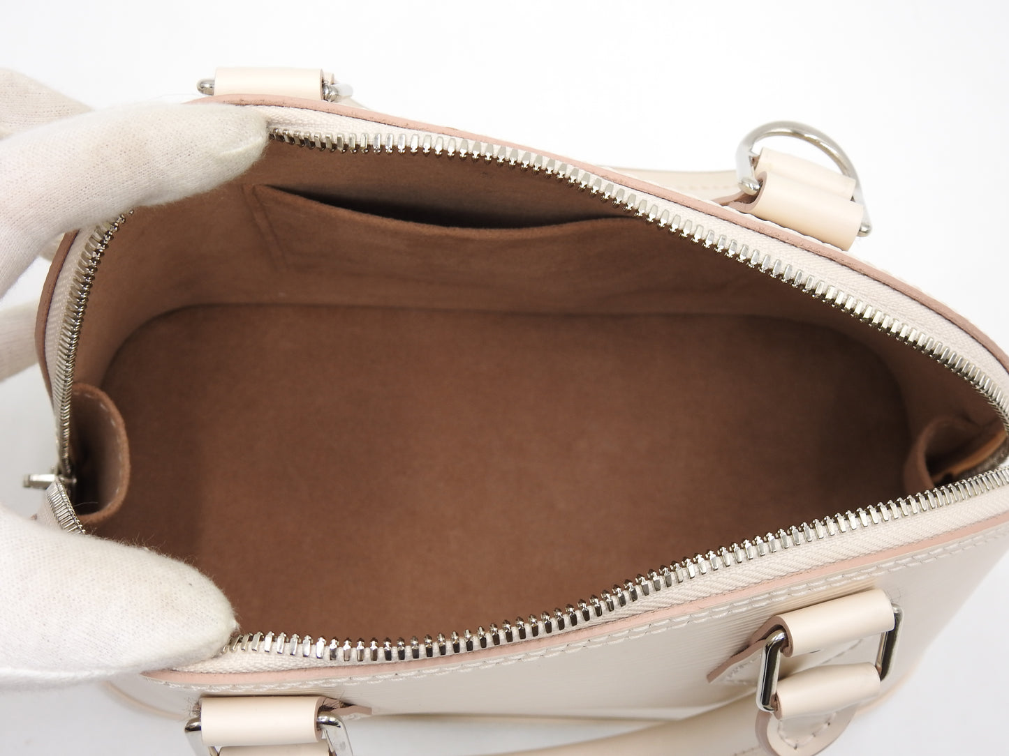 LOUIS VUITTON Epi Alma BB Hand Shoulder Bag Epi Leather M58706 Quartz Ivory